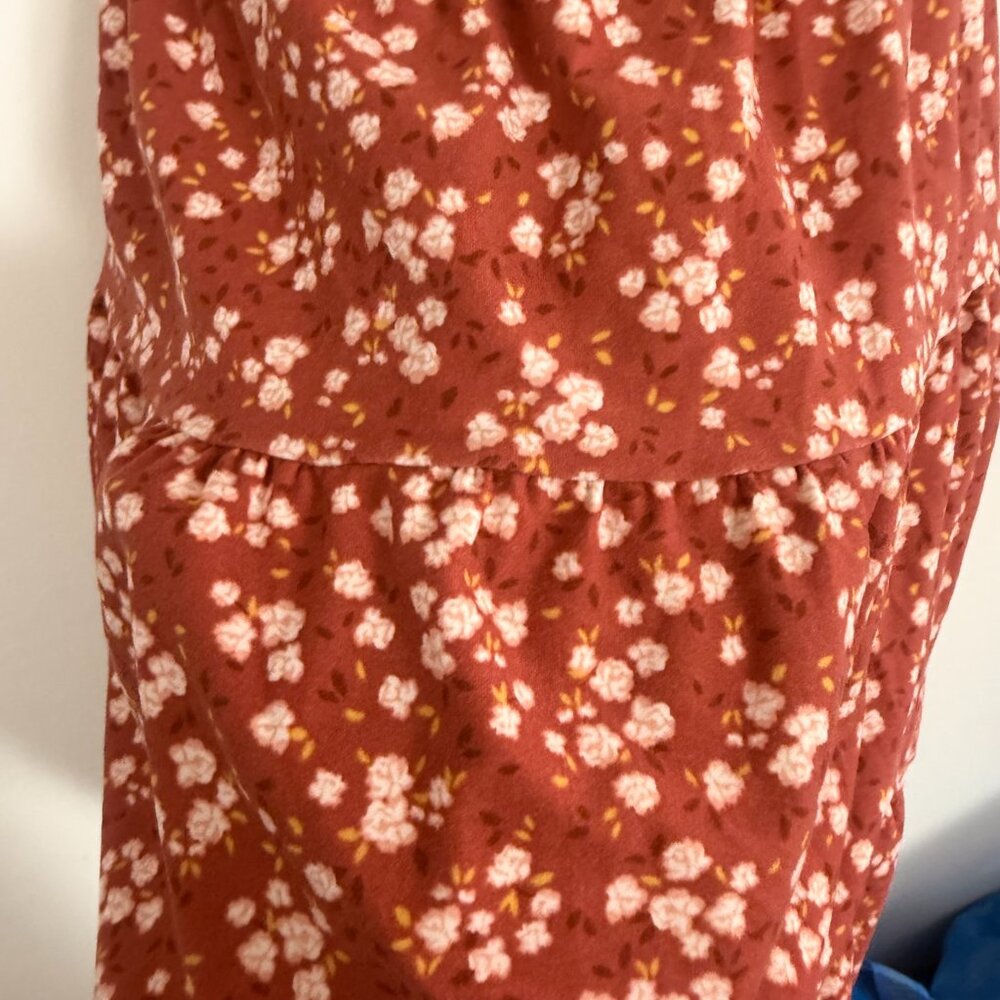 No Boundaries Rust Floral Wrap Dress | Flowy | Tie Back | Size L (11–13) - Picture 7 of 12